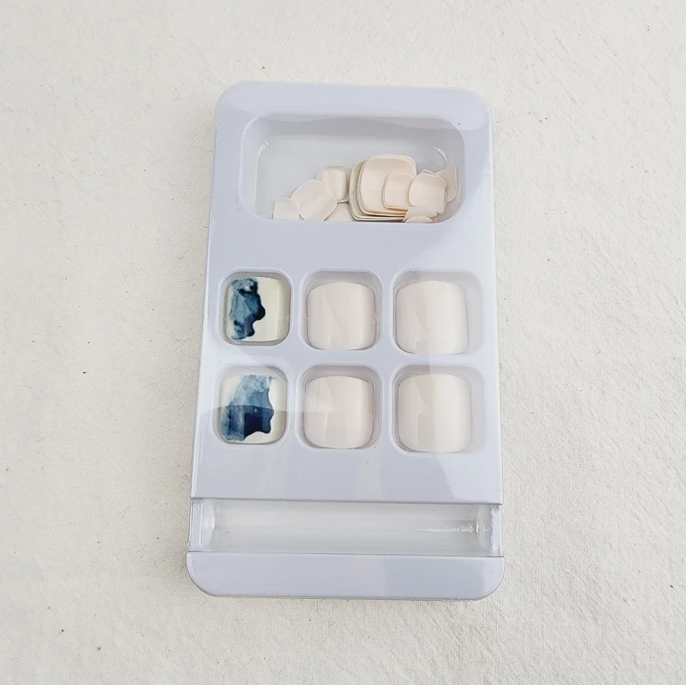 24 Pieces Fake Toe Press On Nails